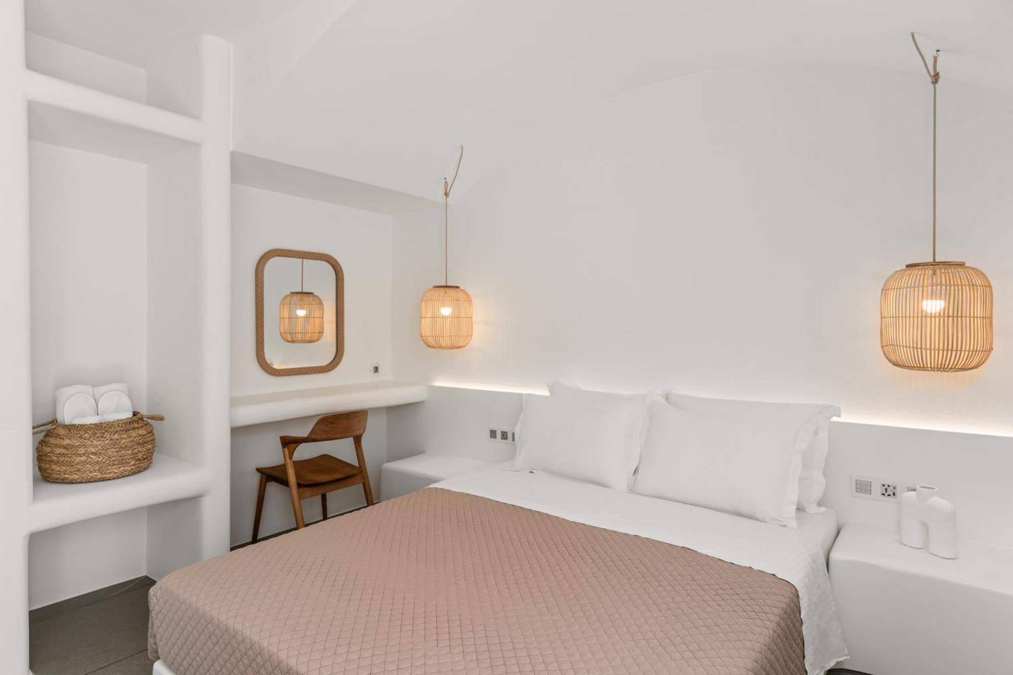 Mr & Mrs White Paros Suites & More Naoussa Zimmer foto
